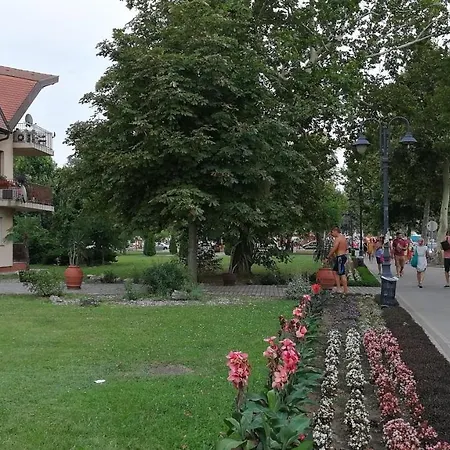 Lelle Molo Studio Apartman Διαμέρισμα Balatonlelle